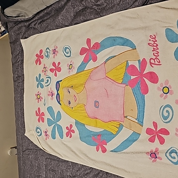 Mattel Vintage Barbie Beach Towel - Picture 1 of 5